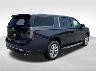 New 2025 Chevrolet Suburban Premier video 3