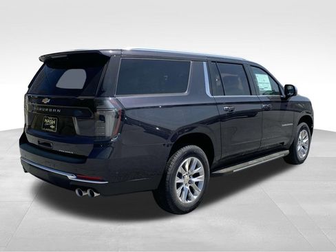 New 2025 Chevrolet Suburban Premier image 3