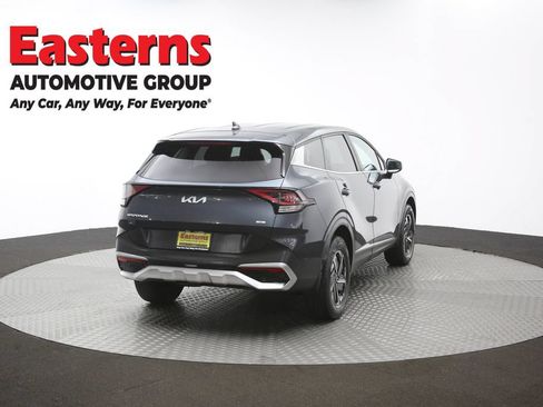 Used 2023 Kia Sportage LX AWD/4WD image 40