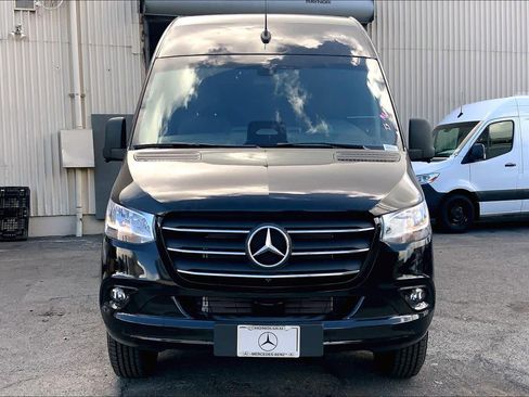 New 2026 Mercedes-Benz Sprinter 2500 image 3