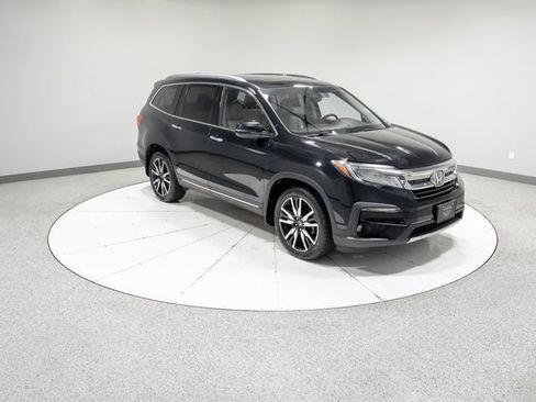 Used 2019 Honda Pilot Touring image 34