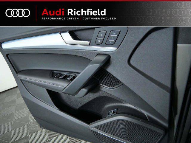 Used 2025 Audi Q5 2.0T Premium Plus AWD/4WD image 19