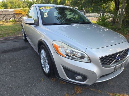 Used 2012 Volvo C30 T5 R-Design FWD image 3