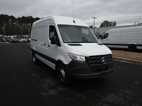 Used 2026 Mercedes-Benz Sprinter 3500 image 23