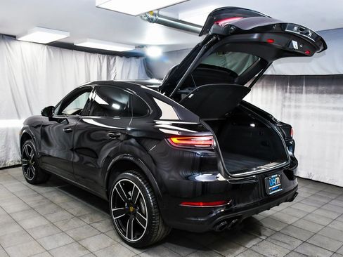 Used 2021 Porsche Cayenne Turbo w/ Assistance Package image 63