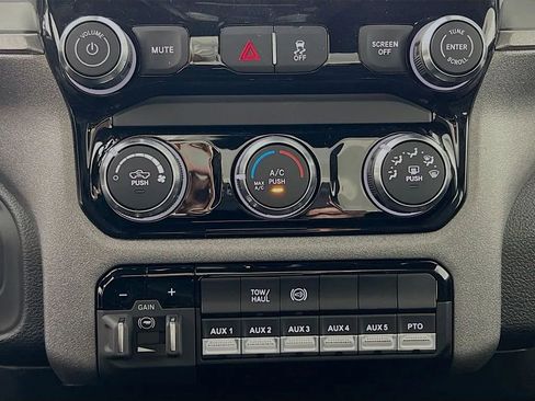 New 2026 RAM 4500 Tradesman w/ Chrome Appearance Group AWD/4WD image 15