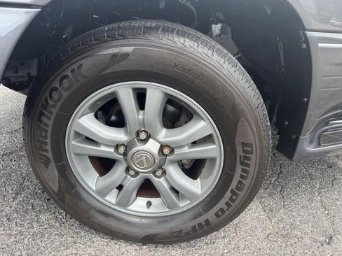 Used 2003 Lexus LX 470 4WD image 20