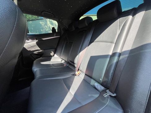 Used 2018 Honda Civic Sport Touring image 34