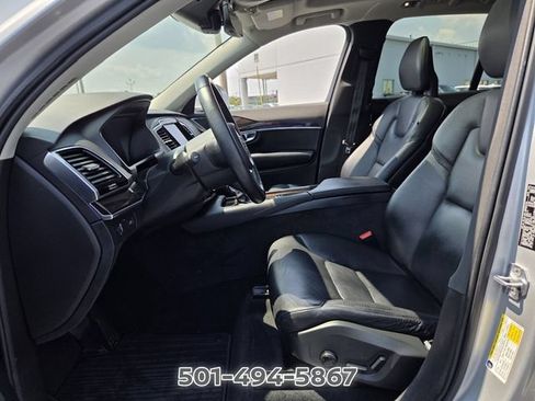 Used 2017 Volvo XC90 T6 Momentum w/ Vision Package AWD/4WD image 9
