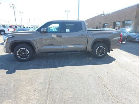 New 2026 Toyota Tundra SR5 AWD/4WD image 4