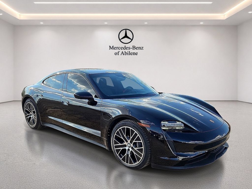 Used 2022 Porsche Taycan RWD image 10