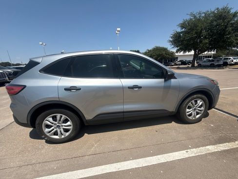 Used 2022 Ford Escape S FWD image 4