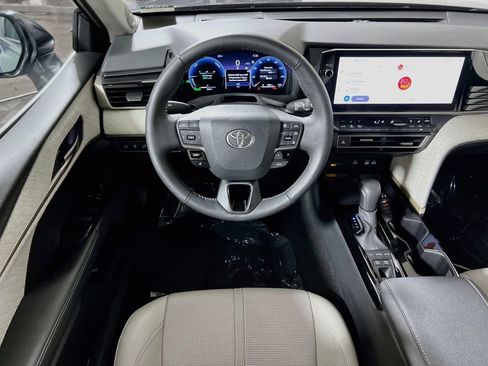 Certified 2026 Toyota Camry XLE w/ Premium Plus Package AWD/4WD image 20