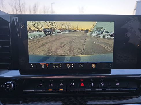 New 2026 GMC Sierra 1500 Elevation w/ Elevation Premium Package AWD/4WD image 24