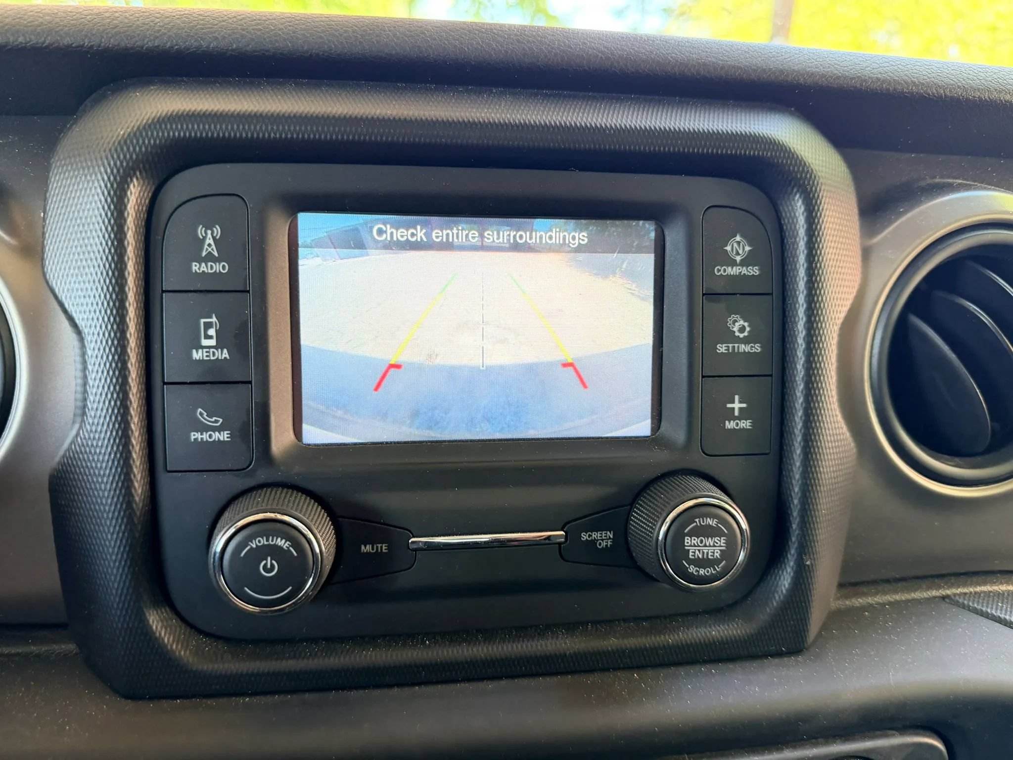 Used 2019 Jeep Wrangler Unlimited Sport S AWD/4WD image 16