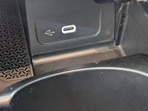 Used 2022 Mercedes-Benz C 300 Sedan image 22