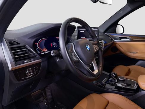 Used 2022 BMW X3 sDrive30i w/ Premium Package 2 (ZPA) RWD image 9