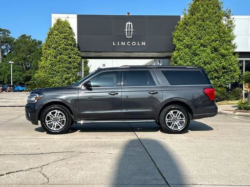 Certified 2022 Ford Expedition Max XLT RWD image 2