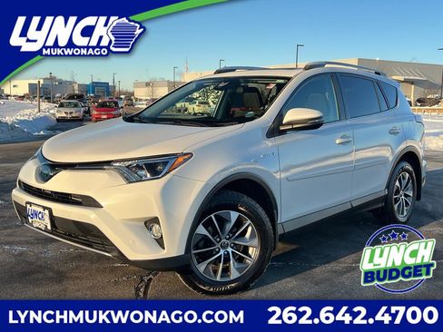 Used 2016 Toyota RAV4 XLE image 1