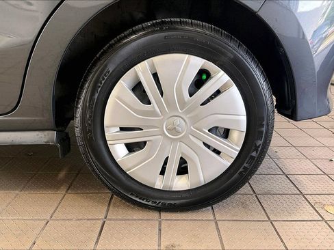 Used 2024 Mitsubishi Mirage ES FWD image 30