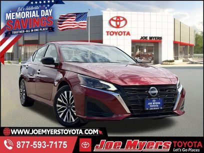 Used 2025 Nissan Altima 2.5 SV