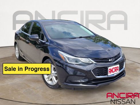Used 2017 Chevrolet Cruze LT w/ Sun And Sound Package image 1