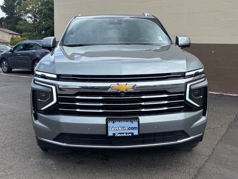 Used 2025 Chevrolet Tahoe LT AWD/4WD image 13