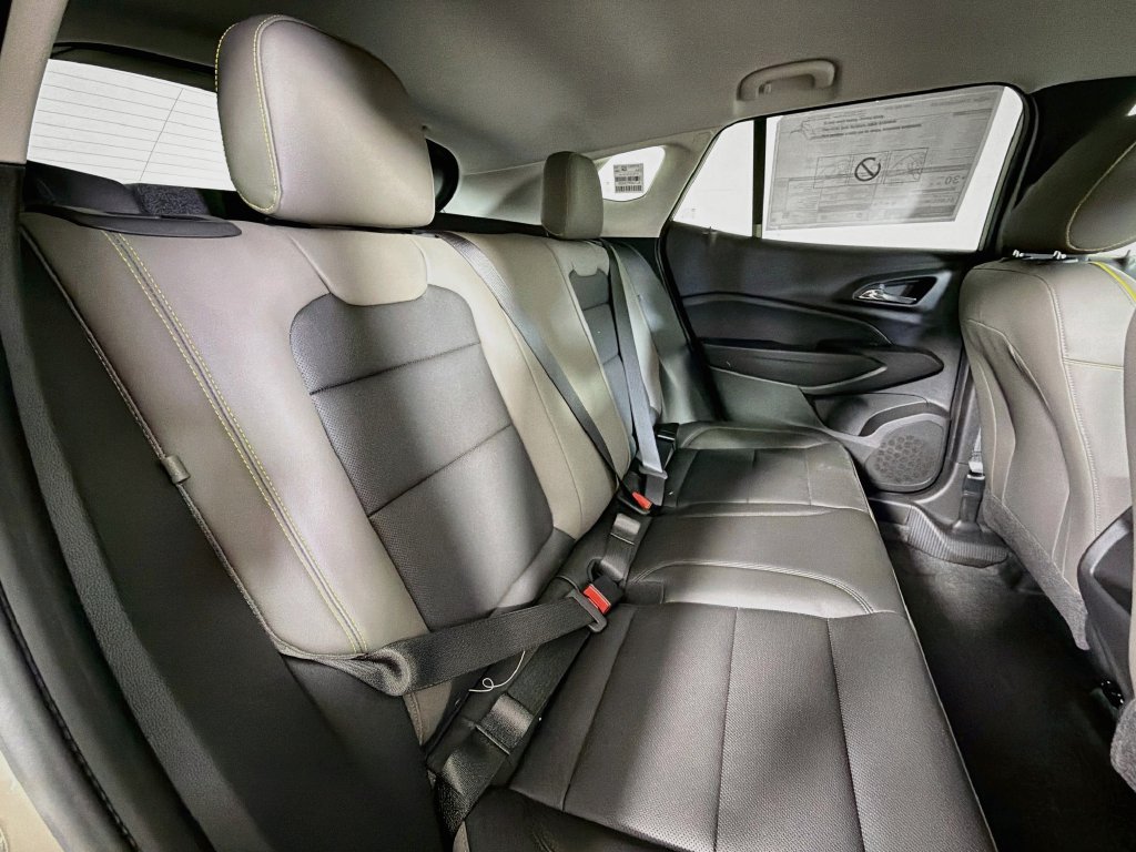 New 2026 Chevrolet Trax ACTIV w/ Driver Confidence Package FWD image 22