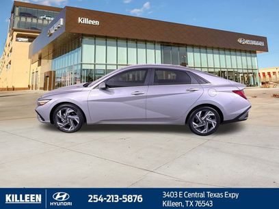 New 2025 Hyundai Elantra Limited