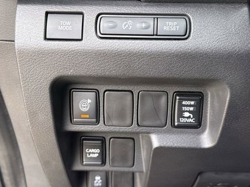 Used 2022 Nissan Frontier Pro-X w/ Pro-X Premium Package image 24