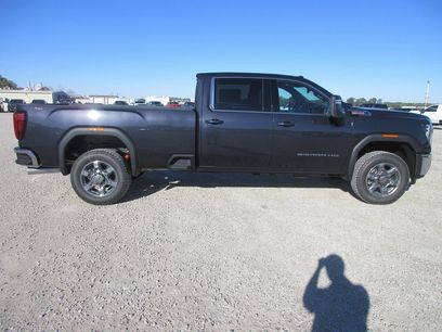 New 2026 GMC Sierra 3500 SLE w/ SLE Value Package