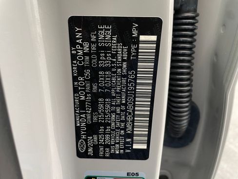 Used 2025 Hyundai Kona SEL image 28