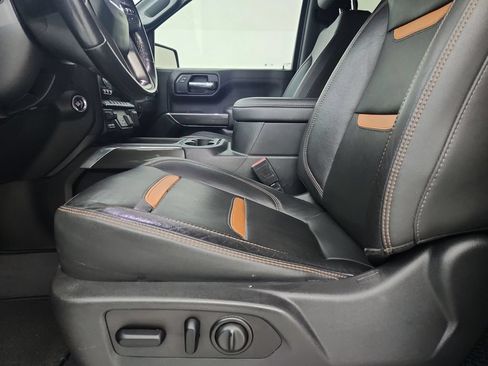Used 2021 GMC Sierra 1500 AT4 w/ AT4 Preferred Package AWD/4WD image 22