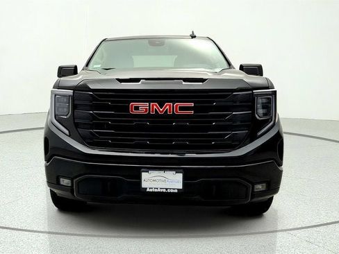 Used 2023 GMC Sierra 1500 Elevation AWD/4WD image 2
