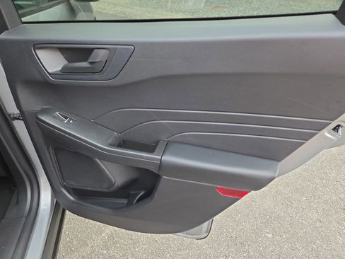 Used 2022 Ford Escape SE w/ Convenience Package image 19