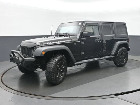 Used 2016 Jeep Wrangler Unlimited Rubicon w/ Connectivity Group AWD/4WD image 7