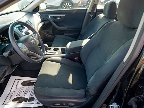 Used 2015 Nissan Altima 2.5 SV w/ Convenience Package image 21