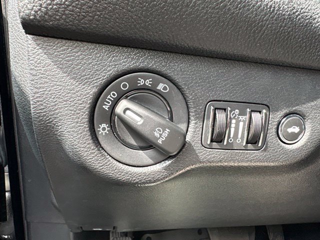 Used 2021 Dodge Challenger SXT w/ Blacktop Package RWD image 17