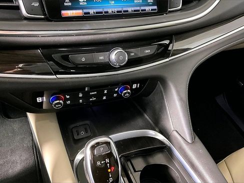 Used 2018 Buick Enclave Premium w/ Experience Buick Package image 26