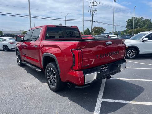 Used 2025 Toyota Tundra Limited AWD/4WD image 3