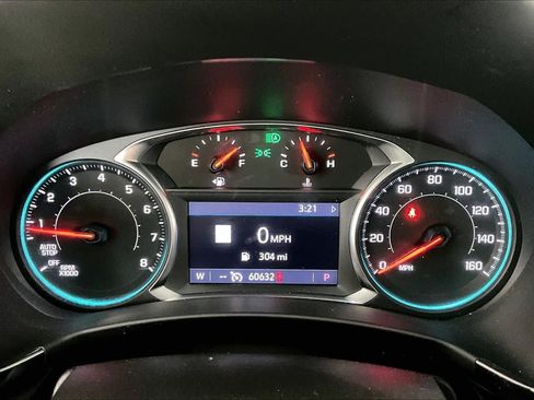 Used 2023 Chevrolet Equinox RS w/ RS Leather Package AWD/4WD image 16
