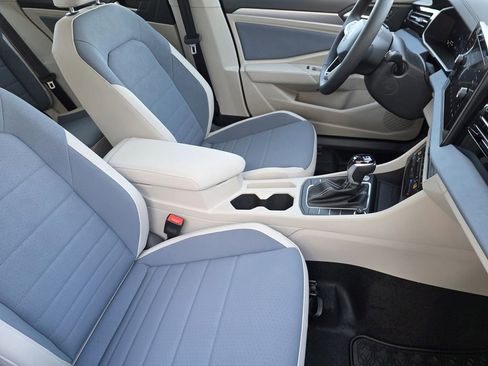 New 2026 Volkswagen Jetta SE image 11