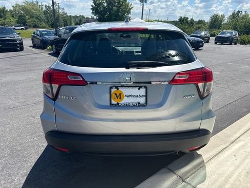 Used 2020 Honda HR-V LX image 5