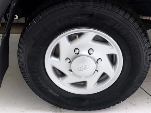 Used 2023 Ford E-350 and Econoline 350 Super Duty w/ Power Windows & Locks Group RWD image 27