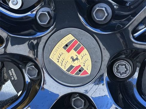 Used 2024 Porsche Cayenne Turbo GT image 30