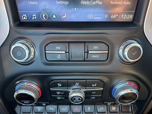 Used 2021 GMC Sierra 3500 SLT w/ SLT Preferred Package image 43