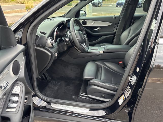 Used 2020 Mercedes-Benz GLC 300 image 12