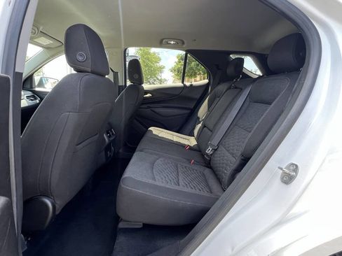 Used 2019 Chevrolet Equinox LT image 14