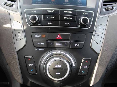 Used 2017 Hyundai Santa Fe Sport AWD/4WD image 22