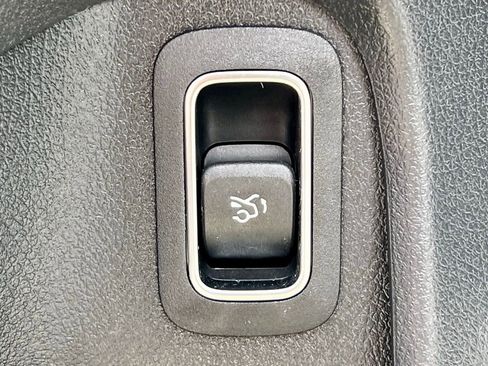 Certified 2023 Mercedes-Benz CLA 250 4MATIC image 24